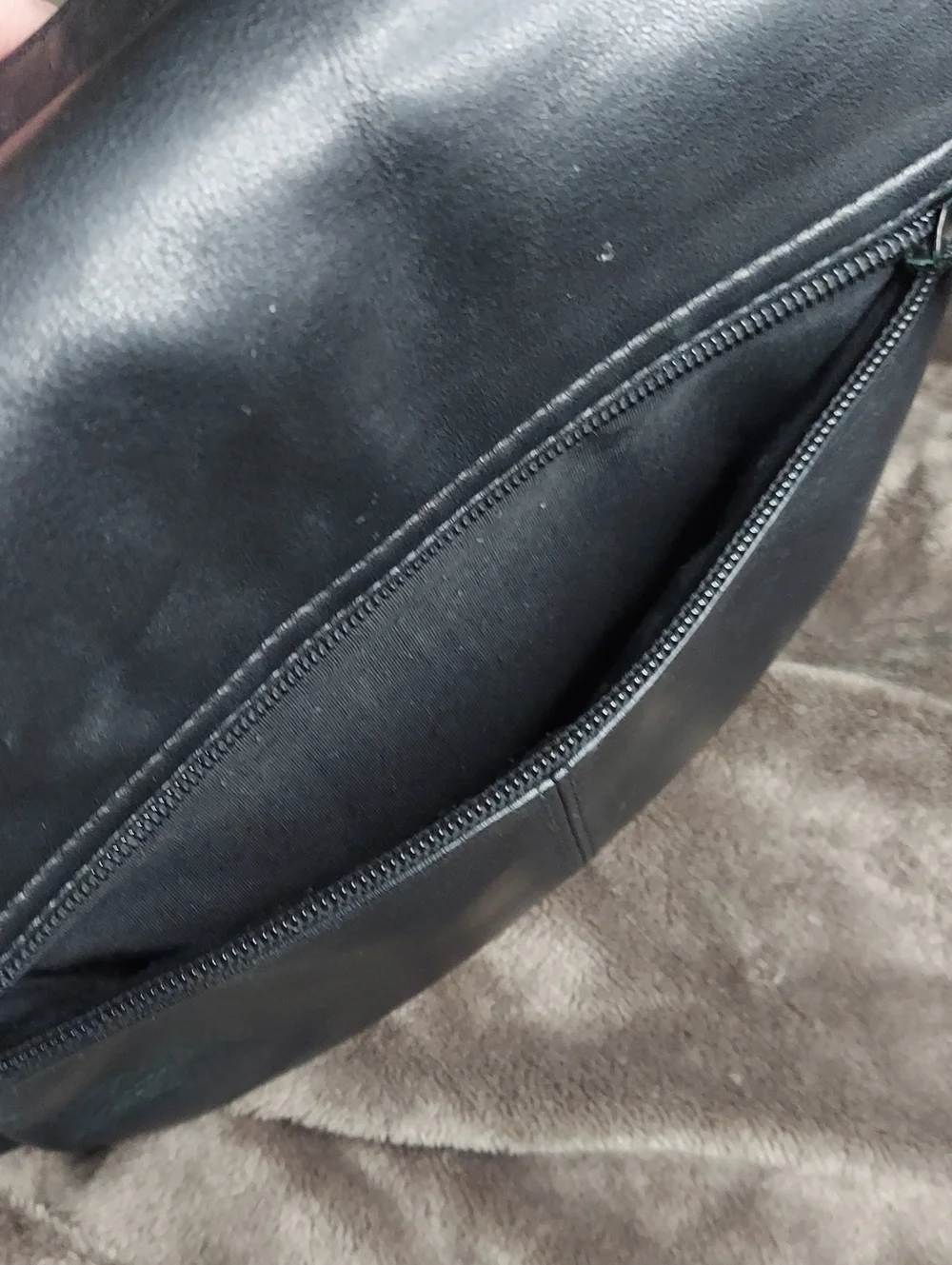 Etienne Aigner Classic Black Leather Shoulder Bag